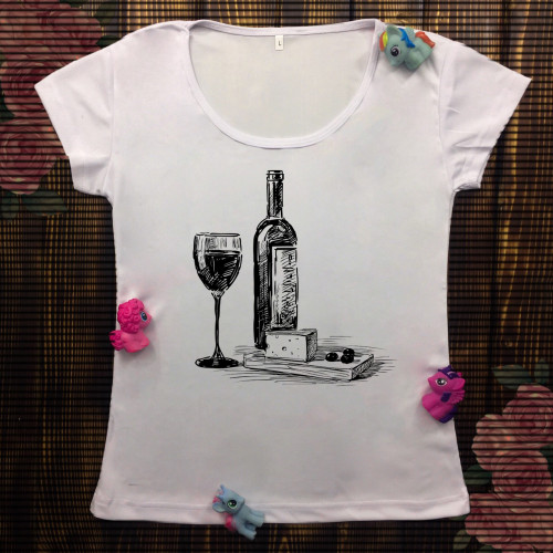 Жіноча футболка з принтом - Вино з сиром