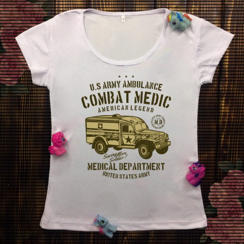 Жіноча футболка з принтом - Combat medic