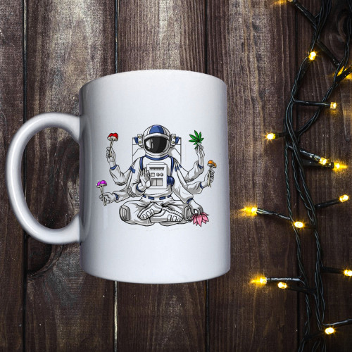 Чашка з принтом - Космонавт в Нірвані