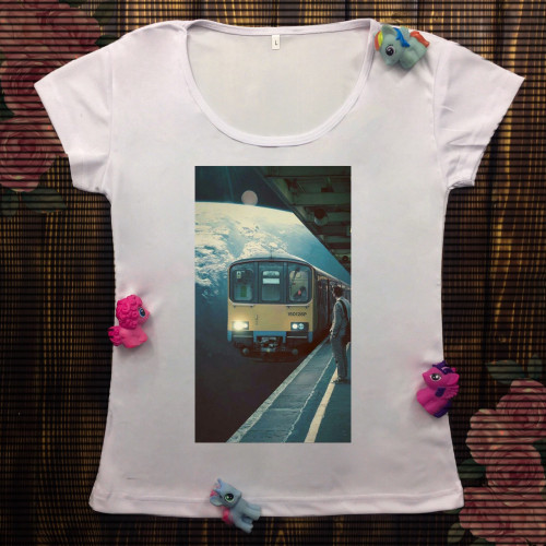 Жіноча футболка з принтом - Потяг в Космосі