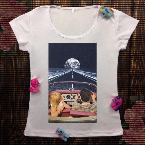 Жіноча футболка з принтом - Дорога на Землю