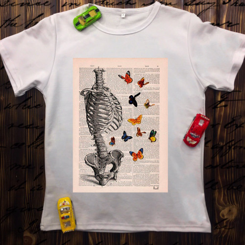 Чоловіча футболка з принтом - Скелет з метеликами