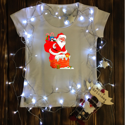 Жіноча футболка з принтом - Санта в димоході