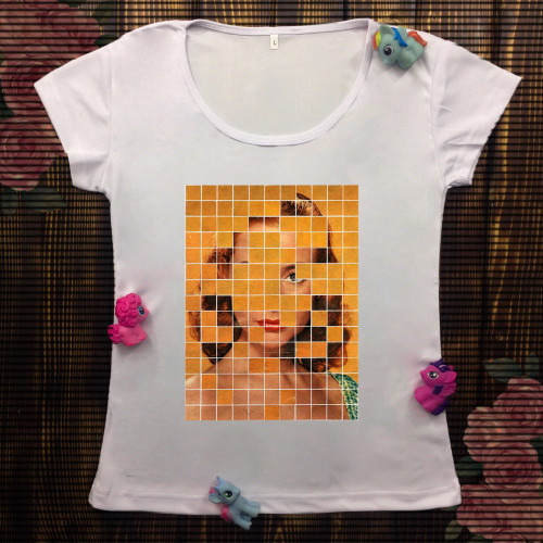 Жіноча футболка з принтом - Фото мозаїка