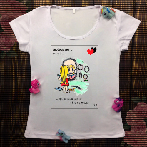 Жіноча футболка з принтом - Кохання це…