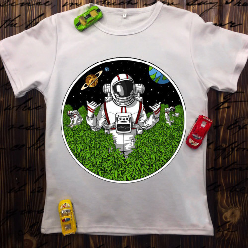 Чоловіча футболка з принтом - Космонавт в поле