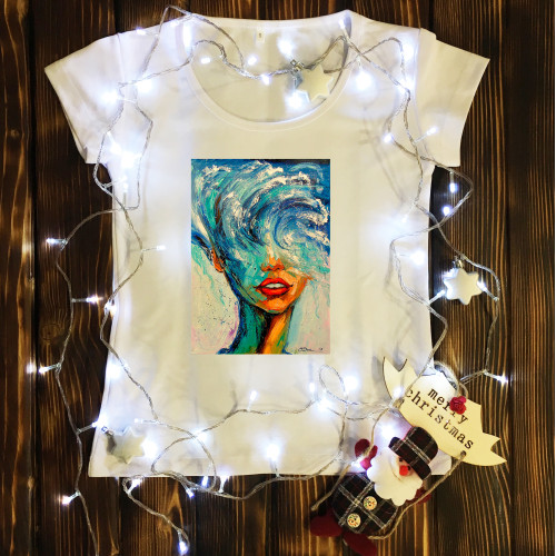 Жіноча футболка з принтом - Дівчина Хвиля
