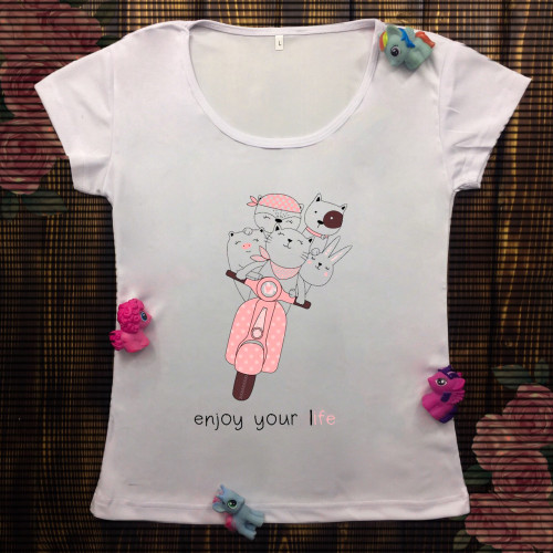 Жіноча футболка з принтом - Коти на мопеді