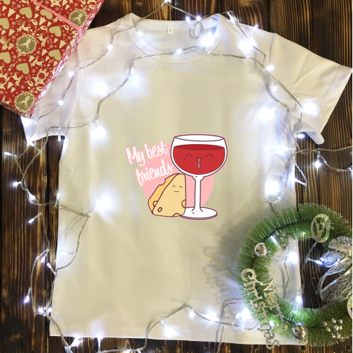 Чоловіча футболка з принтом - Вино з сиром