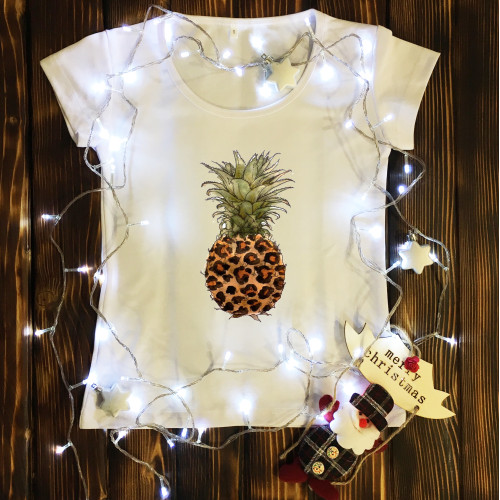 Жіноча футболка з принтом - Леопардовий ананас