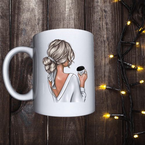 Чашка з принтом - Дівчина з кавою