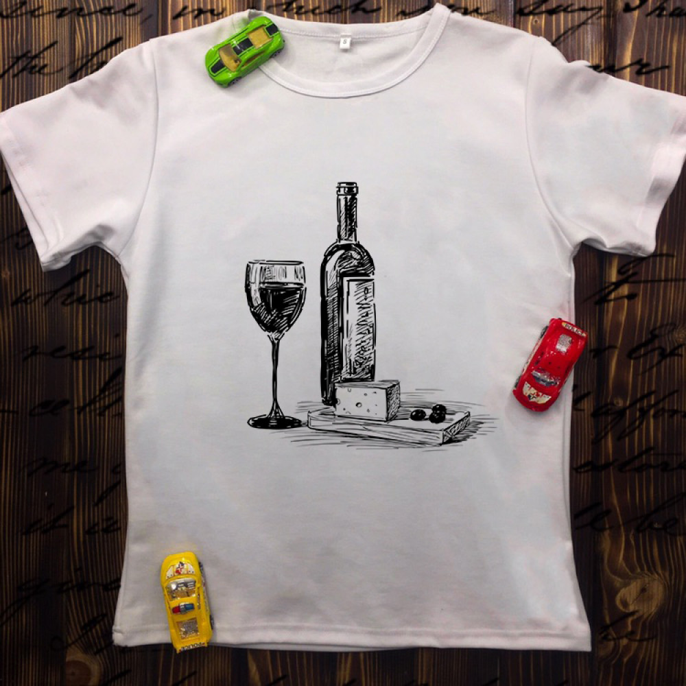 Чоловіча футболка з принтом - Вино з сиром