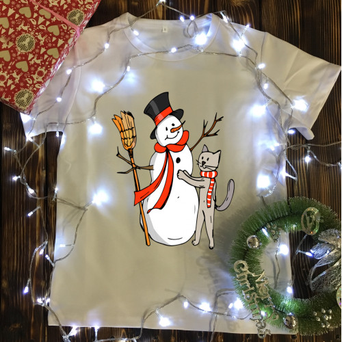 Чоловіча футболка з принтом - Сніговик з котом