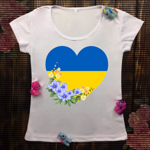 Жіноча футболка з принтом - Серце України