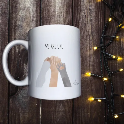Чашка з принтом - we are one