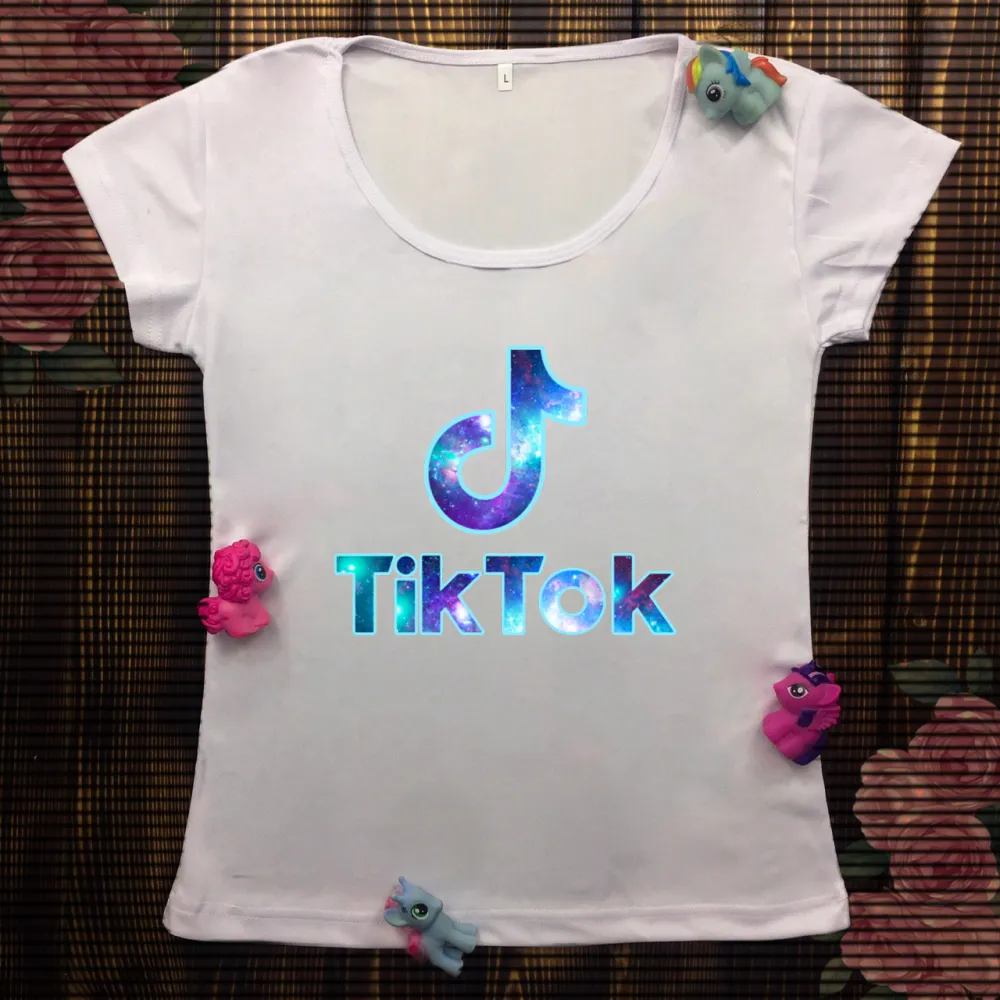 Жіноча футболка з принтом - TikTok