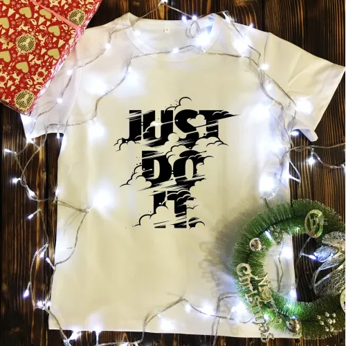 Чоловіча футболка з принтом - Just do it
