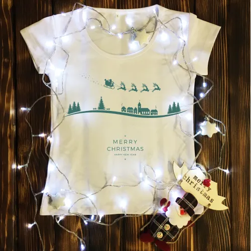 Жіноча футболка з принтом - Merry Christmas 